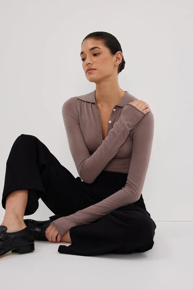 Women Long Sleeved DISSH JANE TAUPE MERINO POLO KNIT TOP