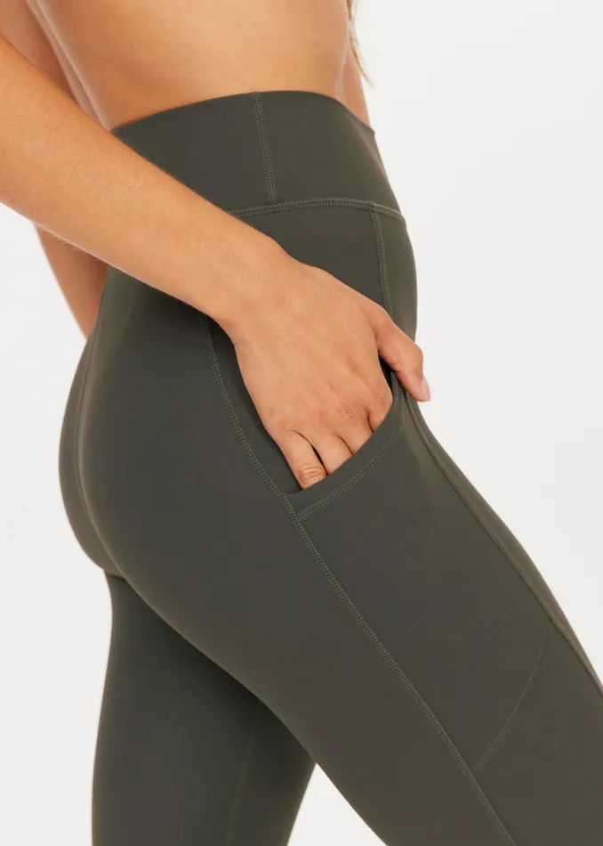 Women PEACHED 25IN PKT MIDI PANT Leggings THE UPSIDE