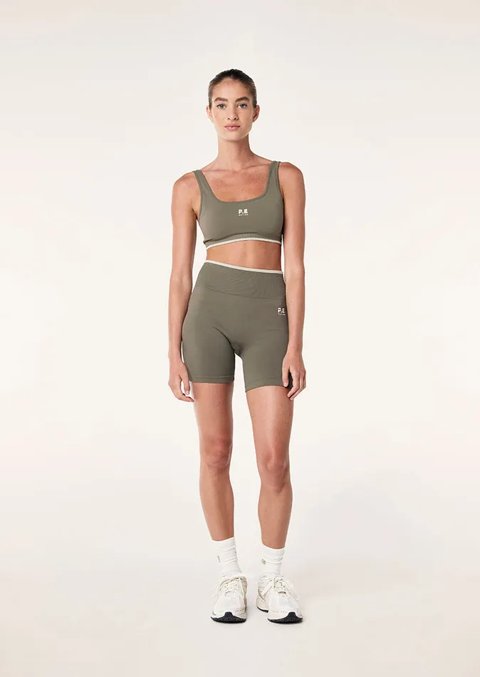 Women RESTORE SEAMLESS SCOOP BRA IN KHAKI SportsBras PE Nation