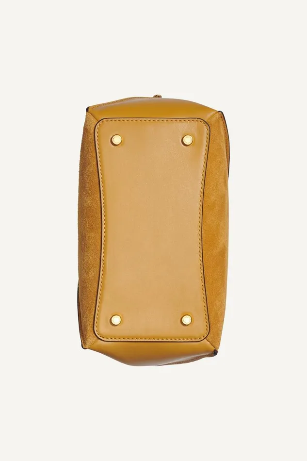 Women SETAUKET CROSSBODY Antique Gold Donna Karan New York Crossbodies And Satchels Women SETAUKET CROSSBODY Antique Gold Donna Karan New York Crossbodies And Satchels