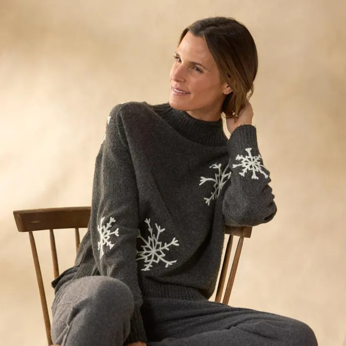 Women Sweet Snowflake Sweater Petite Charcoal Sundance Catalog Petite Styles
