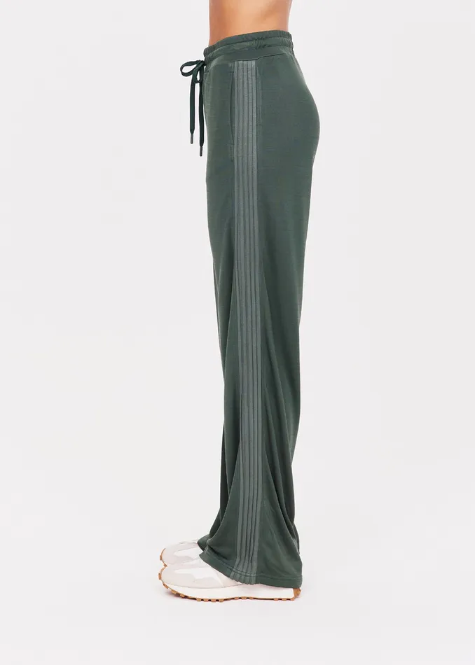 Women THE UPSIDE ROULETTE HONOUR PANT Pants