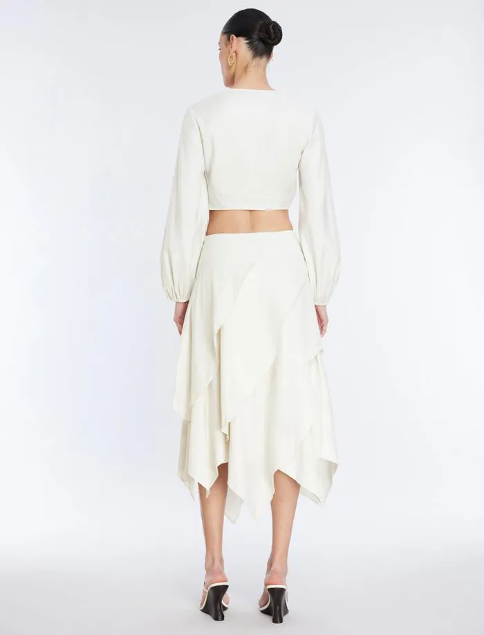 Women Twist Front Crop Top Gardenia BCBG Tops Women Twist Front Crop Top Gardenia BCBG Tops