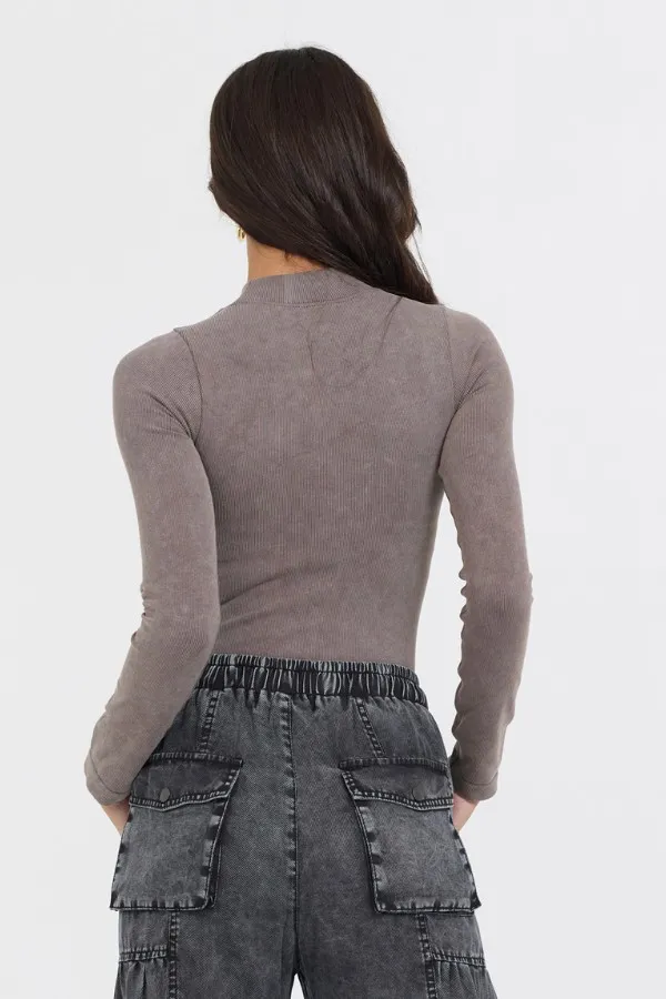 Women Vintage Havana Tees Washed Taupe Seamless Mock Neck Top Washed Taupe