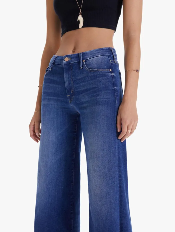 Women Wide Leg Mother Denim The Roller Fray Medium Blue